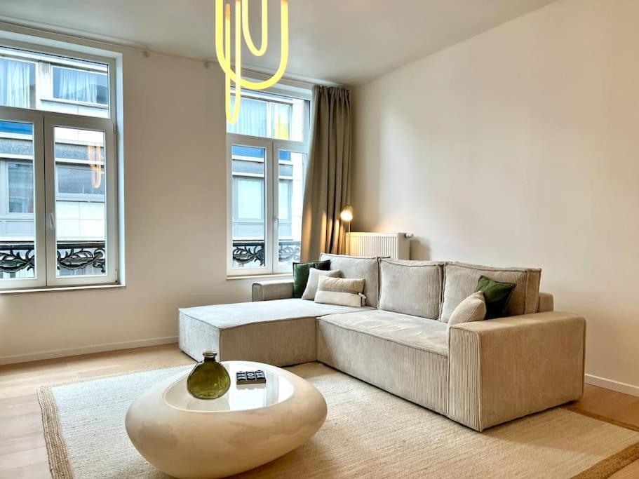 Duplex Chic Et Spacieux - Hypercentre リエージュ エクステリア 写真