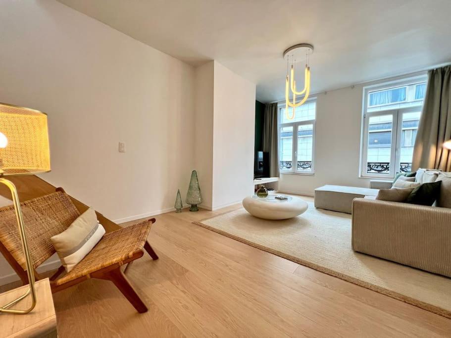 Duplex Chic Et Spacieux - Hypercentre リエージュ エクステリア 写真