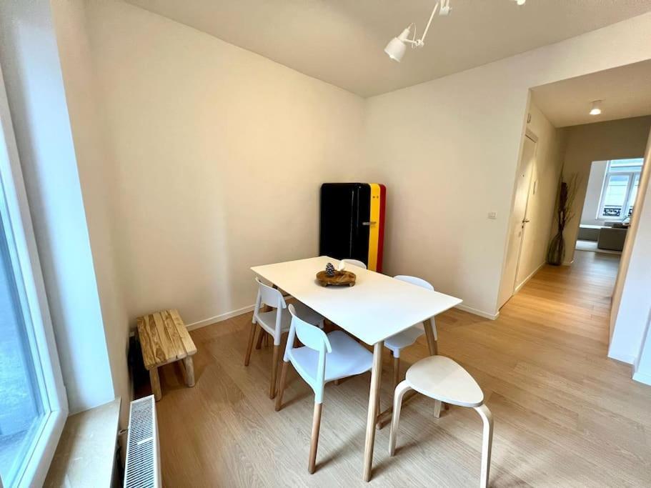 Duplex Chic Et Spacieux - Hypercentre リエージュ エクステリア 写真